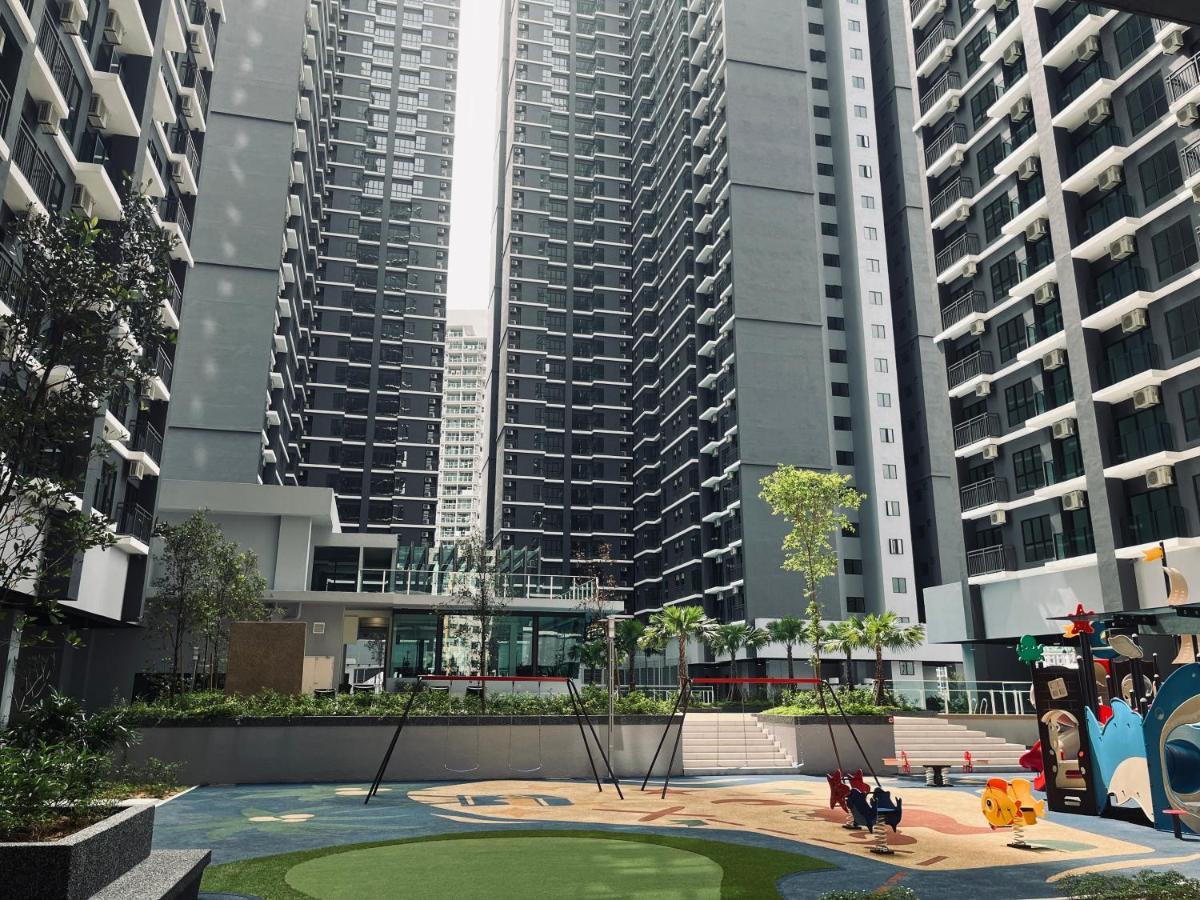 Maxim 2 Bedrooms Mrt Station Cheras Kuala Lumpur Homestay Dış mekan fotoğraf