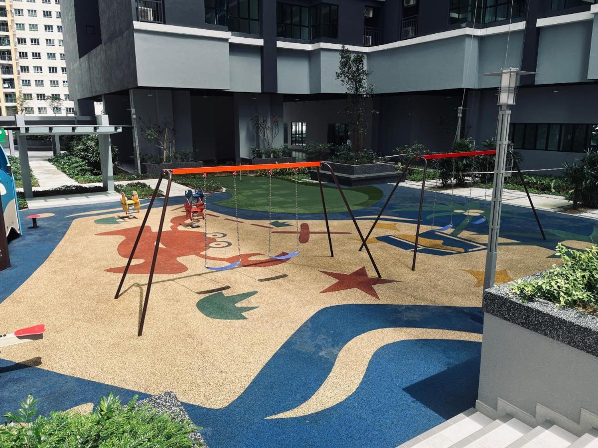 Maxim 2 Bedrooms Mrt Station Cheras Kuala Lumpur Homestay Dış mekan fotoğraf
