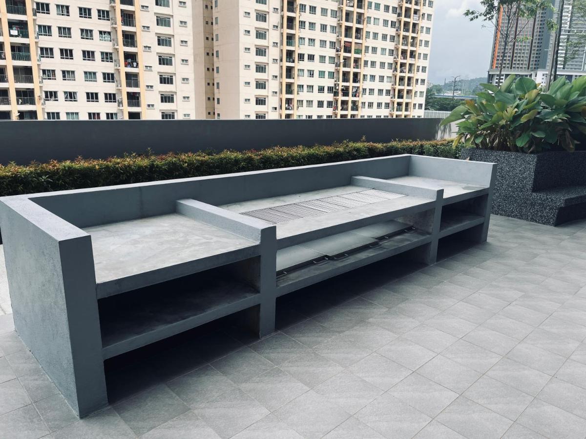 Maxim 2 Bedrooms Mrt Station Cheras Kuala Lumpur Homestay Dış mekan fotoğraf