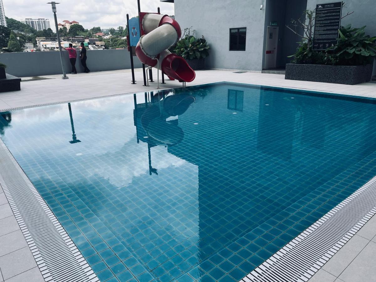 Maxim 2 Bedrooms Mrt Station Cheras Kuala Lumpur Homestay Dış mekan fotoğraf