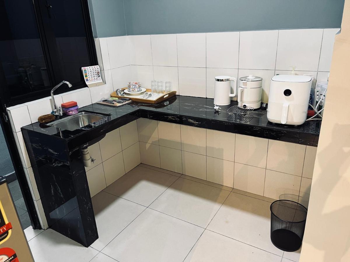 Maxim 2 Bedrooms Mrt Station Cheras Kuala Lumpur Homestay Dış mekan fotoğraf