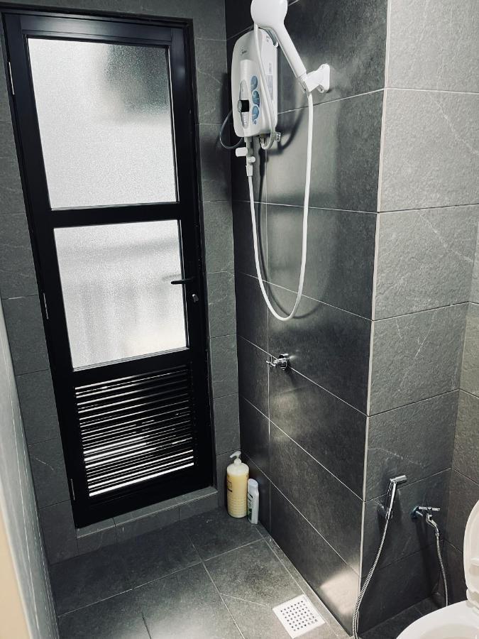 Maxim 2 Bedrooms Mrt Station Cheras Kuala Lumpur Homestay Dış mekan fotoğraf